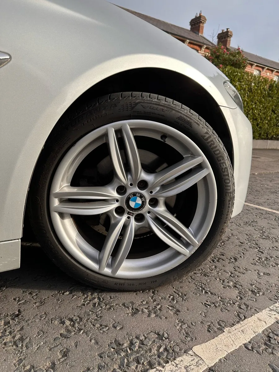 BMW 5 Series M Sport Plus - Image 4