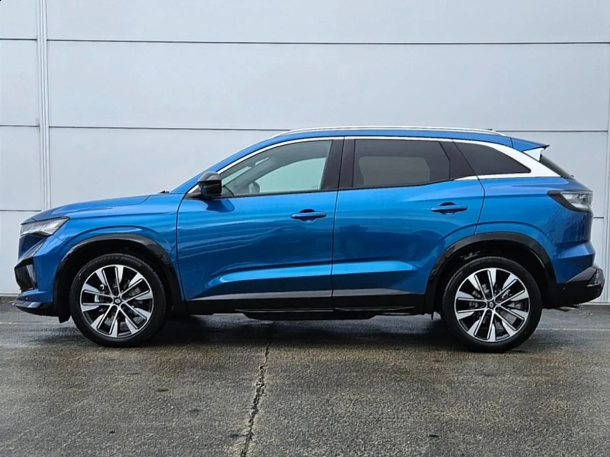 Renault Austral E-tech Hybrid 200 Techno - Image 4
