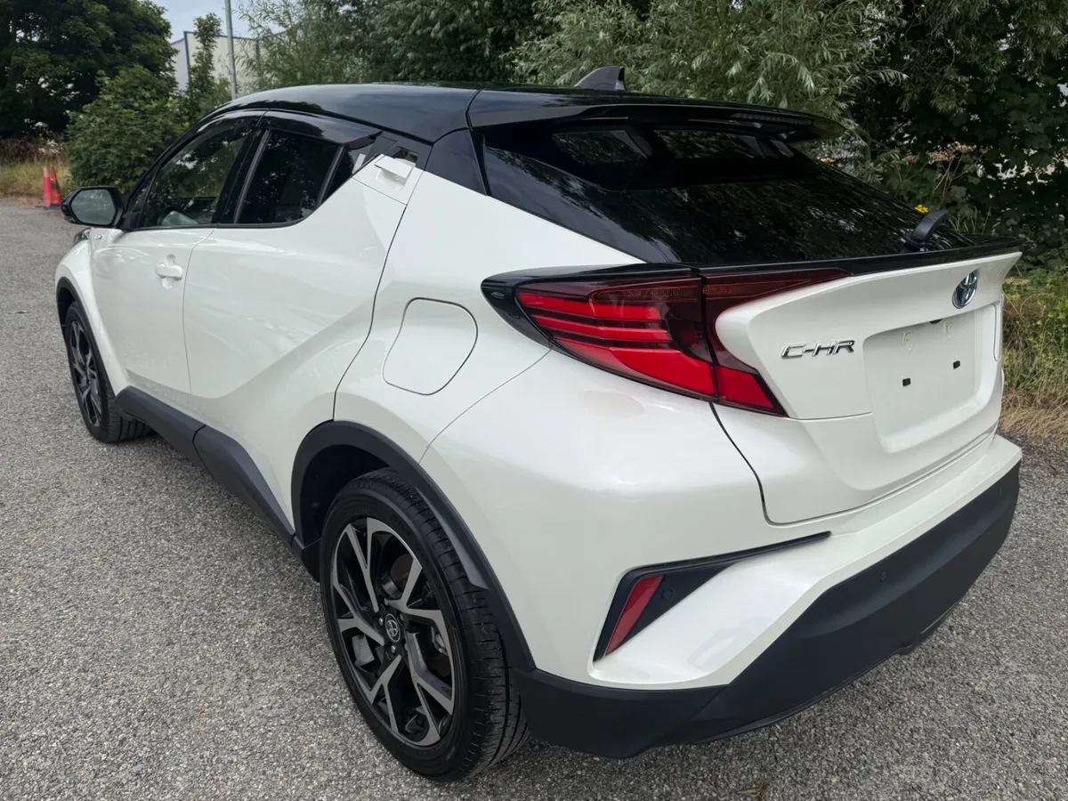 Toyota CH-R best spec!!! - Image 4