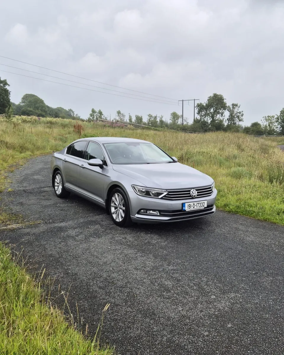 2019 VW Passat COMFORTLINE CL 2.0 TDI 150 bhp - Image 3