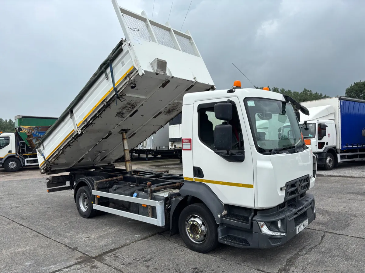 2017 Renault 12 Ton Tipper insulated 210 Engine - Image 1