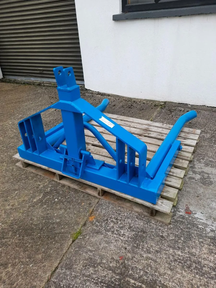 Fleming bale lifter - Image 1