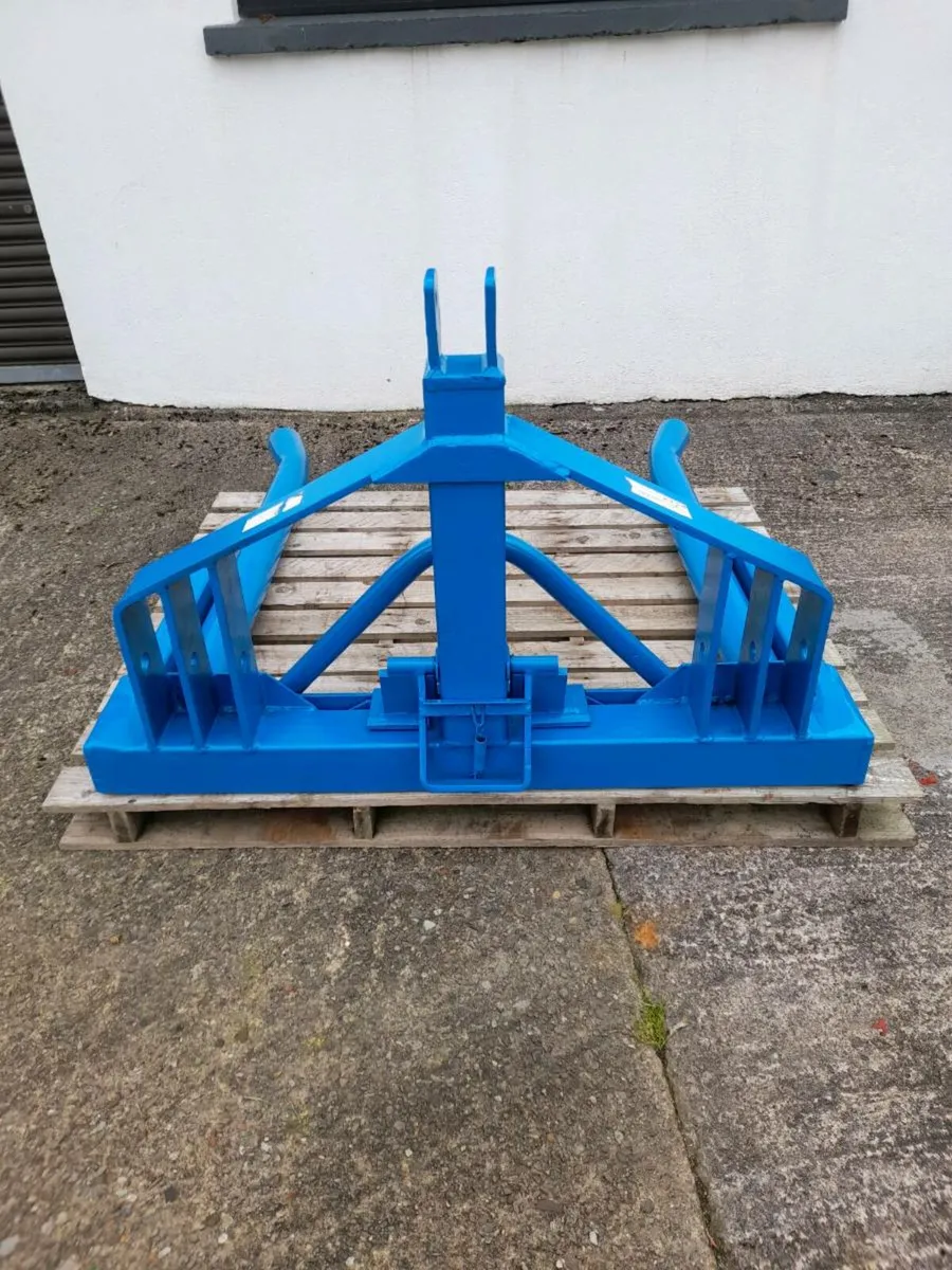 Fleming bale lifter - Image 2