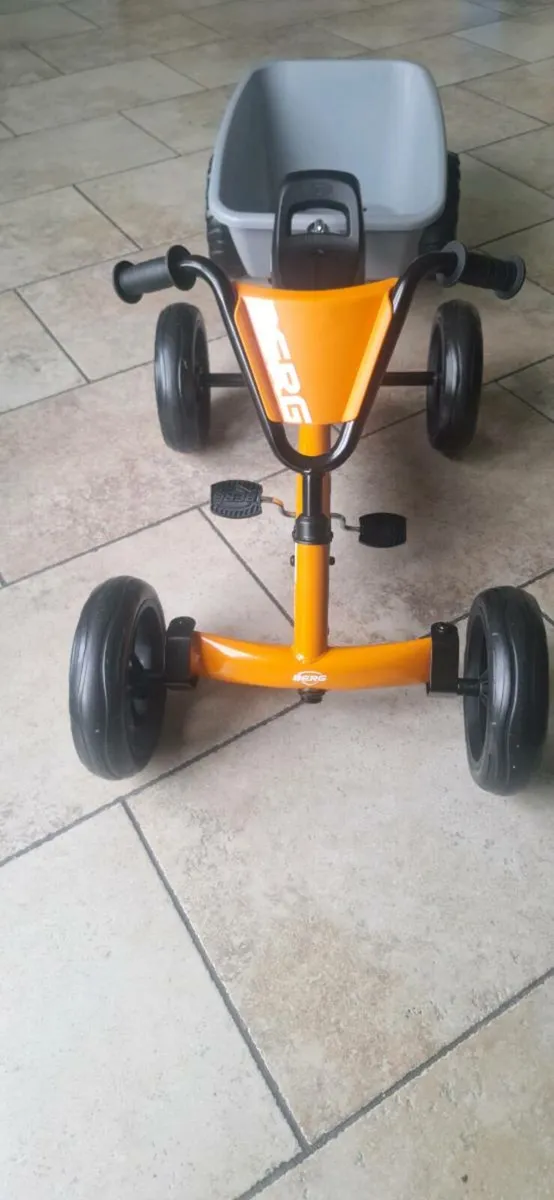 NEW BERG Buzzy Orange + BERG Buzzy Trailer - Image 3