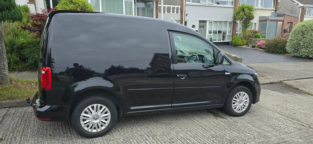 Volkswagen Caddy 2020 - Image 2