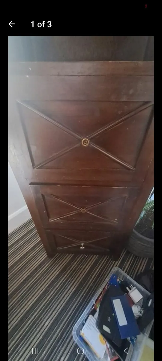 Cabinet - Image 3