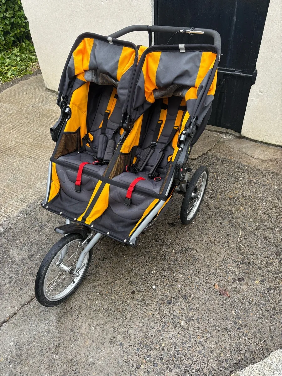 Pram - Image 2