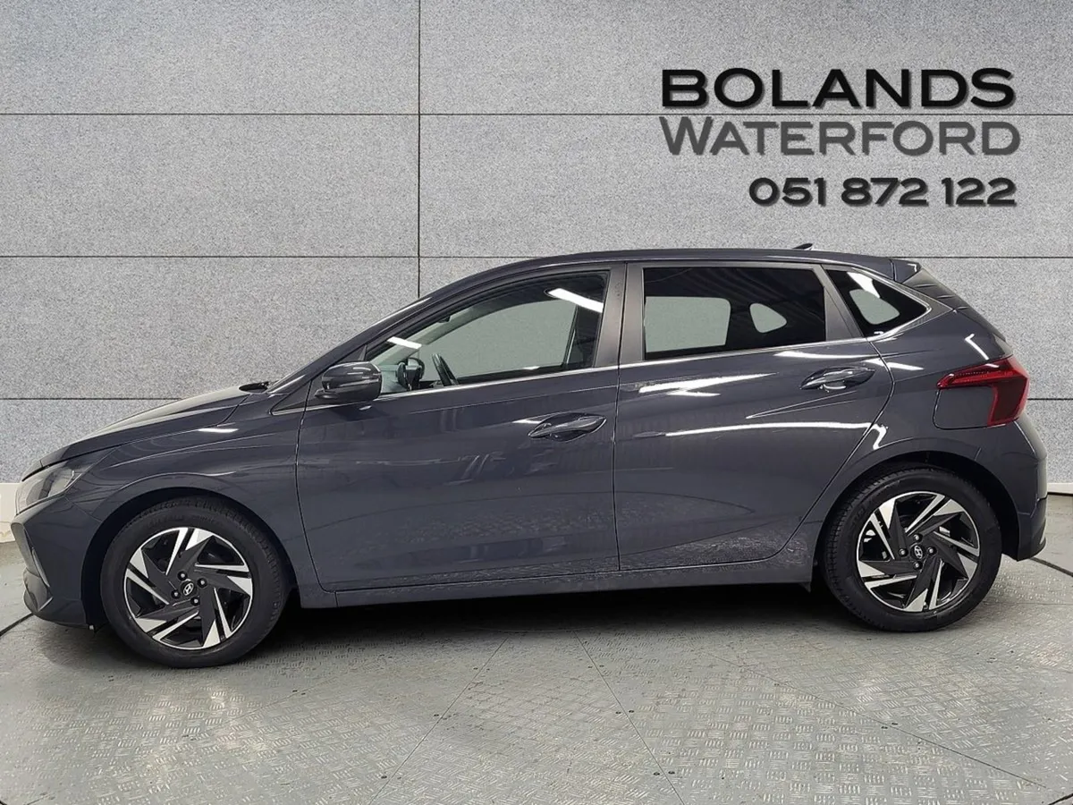 Hyundai i20 1.2 Launch Edition Finance From  87 p - Image 3