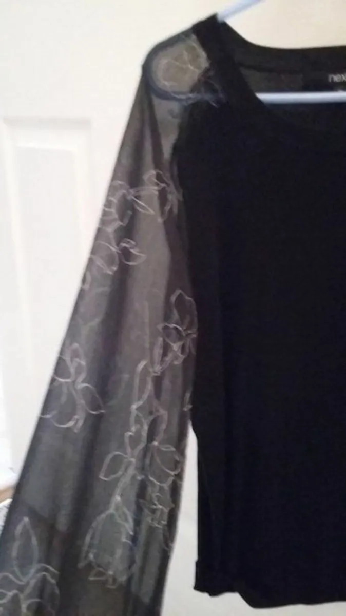 knitwear- brand new - Image 2