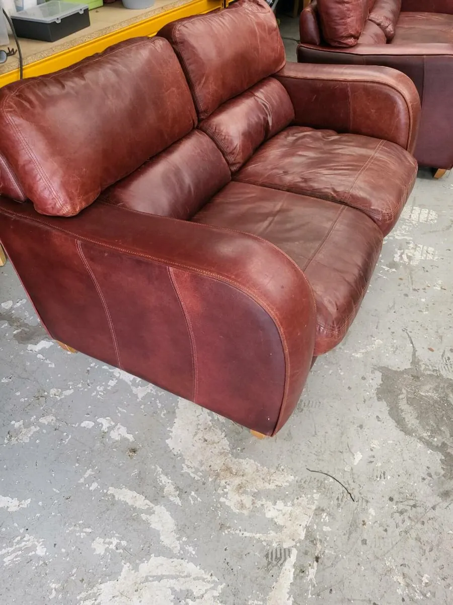 Leather sofa - Image 4
