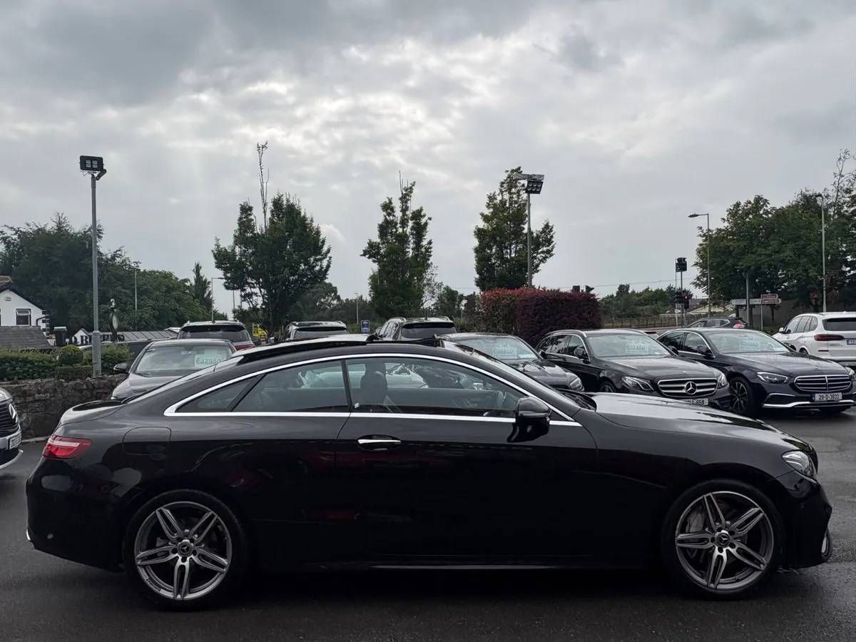 191 Mercedes-Benz E300D AMG Coupe Premium Plus - Image 4