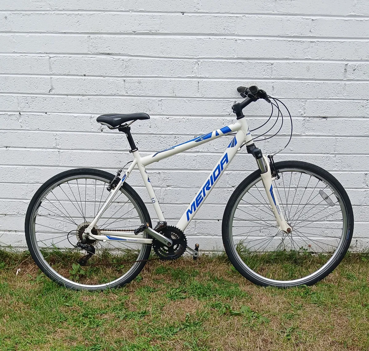 Merida 28-inch mountain bike - Image 1