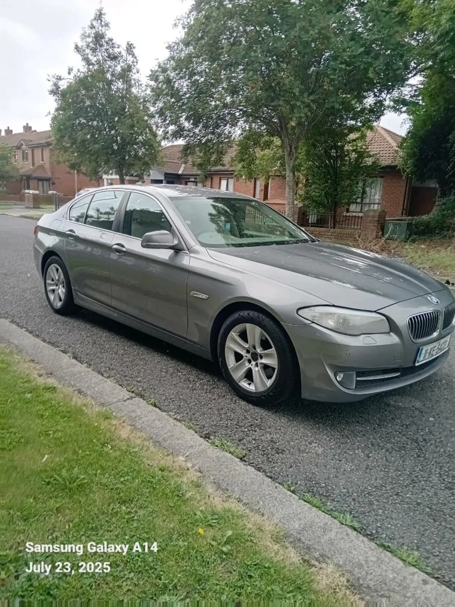 BMW 520 DIESEL F10 2011 - Image 4