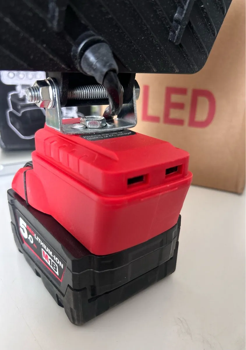 Clip on light for Milwaukee M18 - Image 3