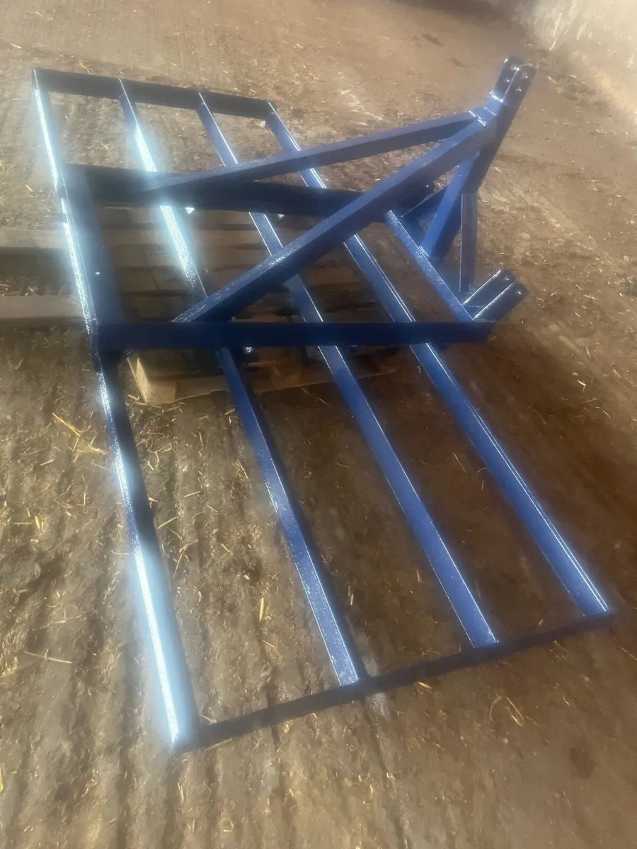 Land leveller - Image 1