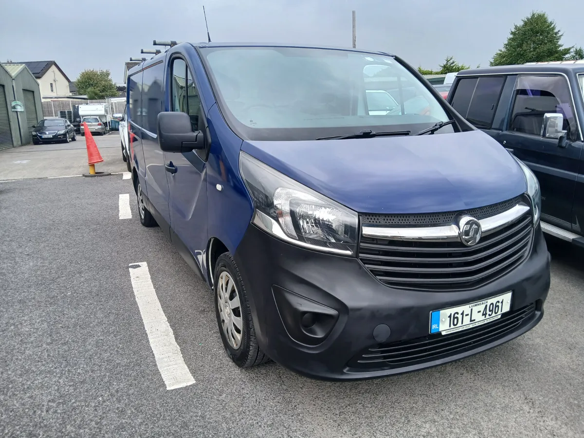 Vauxhall Vivaro lwb  low mls 2016 - Image 4
