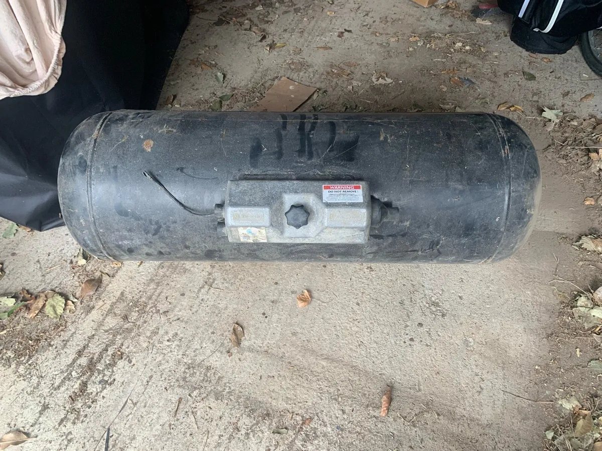 Gas tank 100l - Image 1