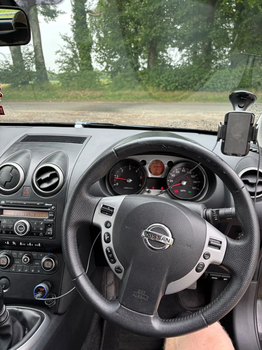 Nissan Qashqai 2009 - Image 3