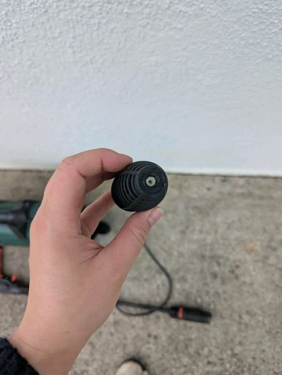 Pressure washer - Image 3