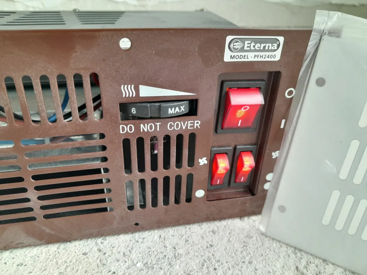 Electric plinth   thermostatic heater - Image 2