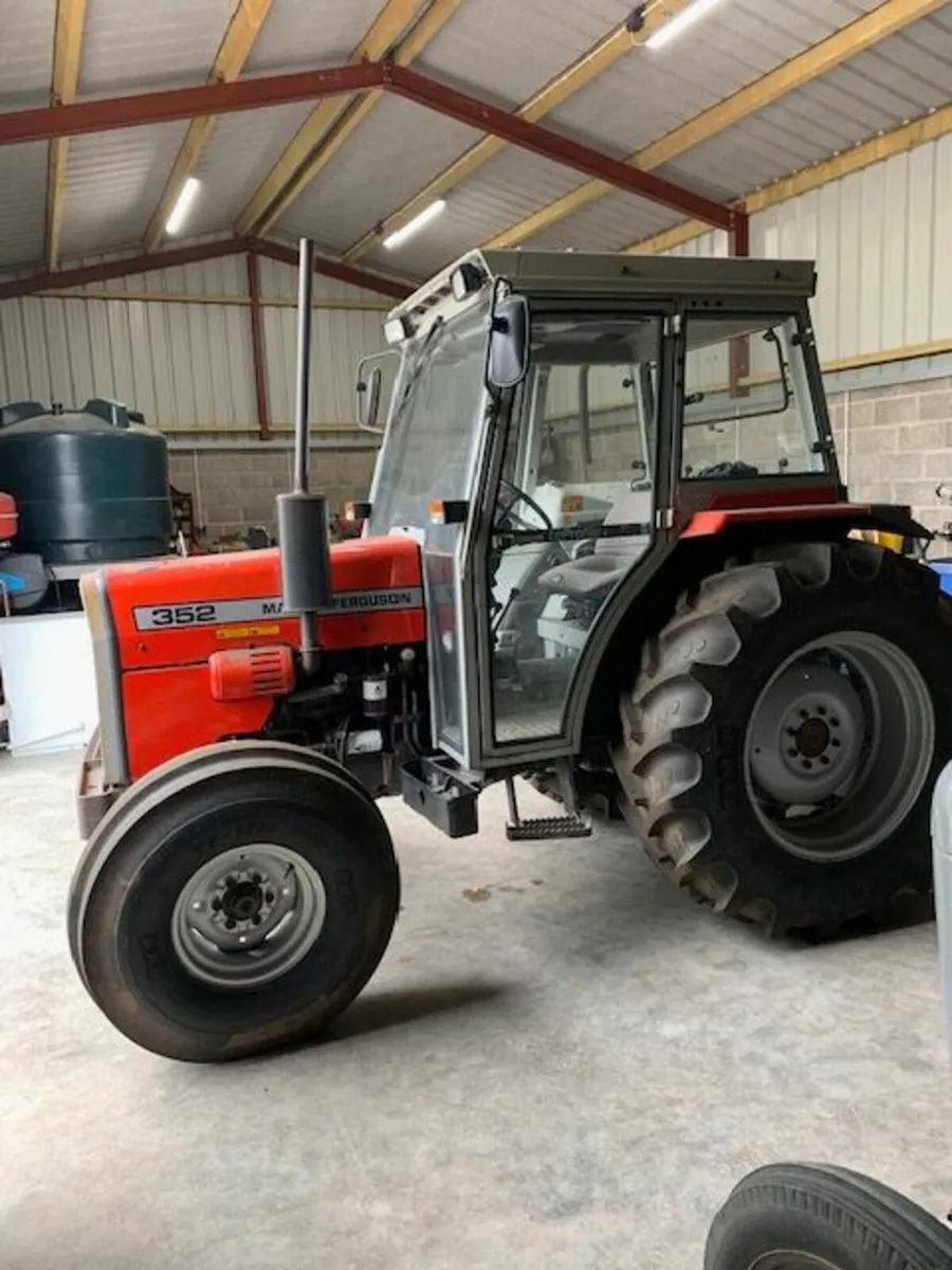 1994 Massey Ferguson 352 - Image 3