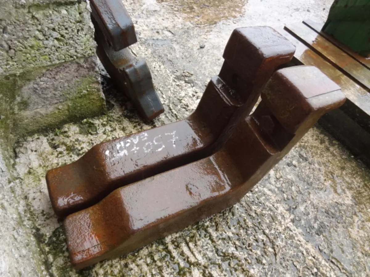 Selection of Tractor Weight Slices - Image 2
