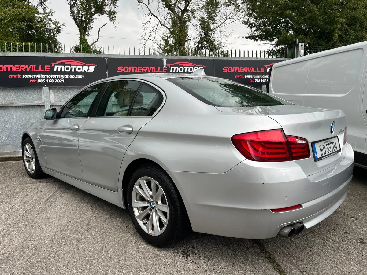 BMW 5-Series Auto 2011 - Image 3