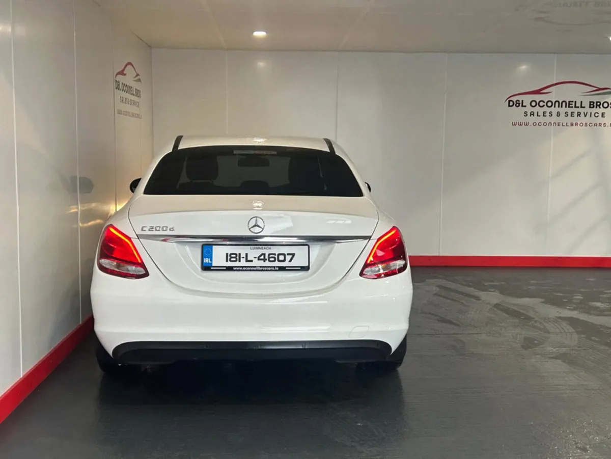 Mercedes-Benz C-Class C SERIES D SE EXEC 4DR AUTO - Image 4
