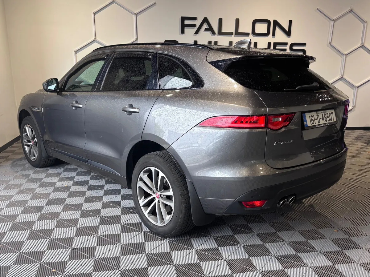 JAGUAR F-PACE 2.0 D R-SPORT AWD 180PS 5DR A 2.0L - Image 3