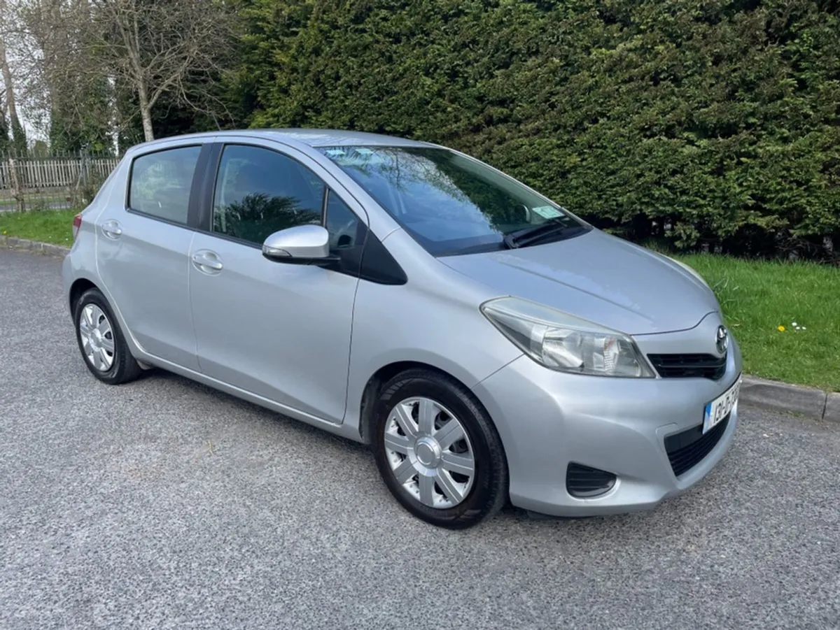 Toyota Yaris 1.4 D-4d Luna 4DR - Image 1