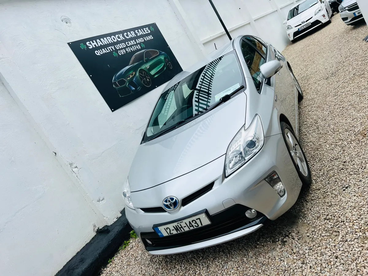 2012 Toyota Prius 1.8 Hybird Top spec *irish car* - Image 1
