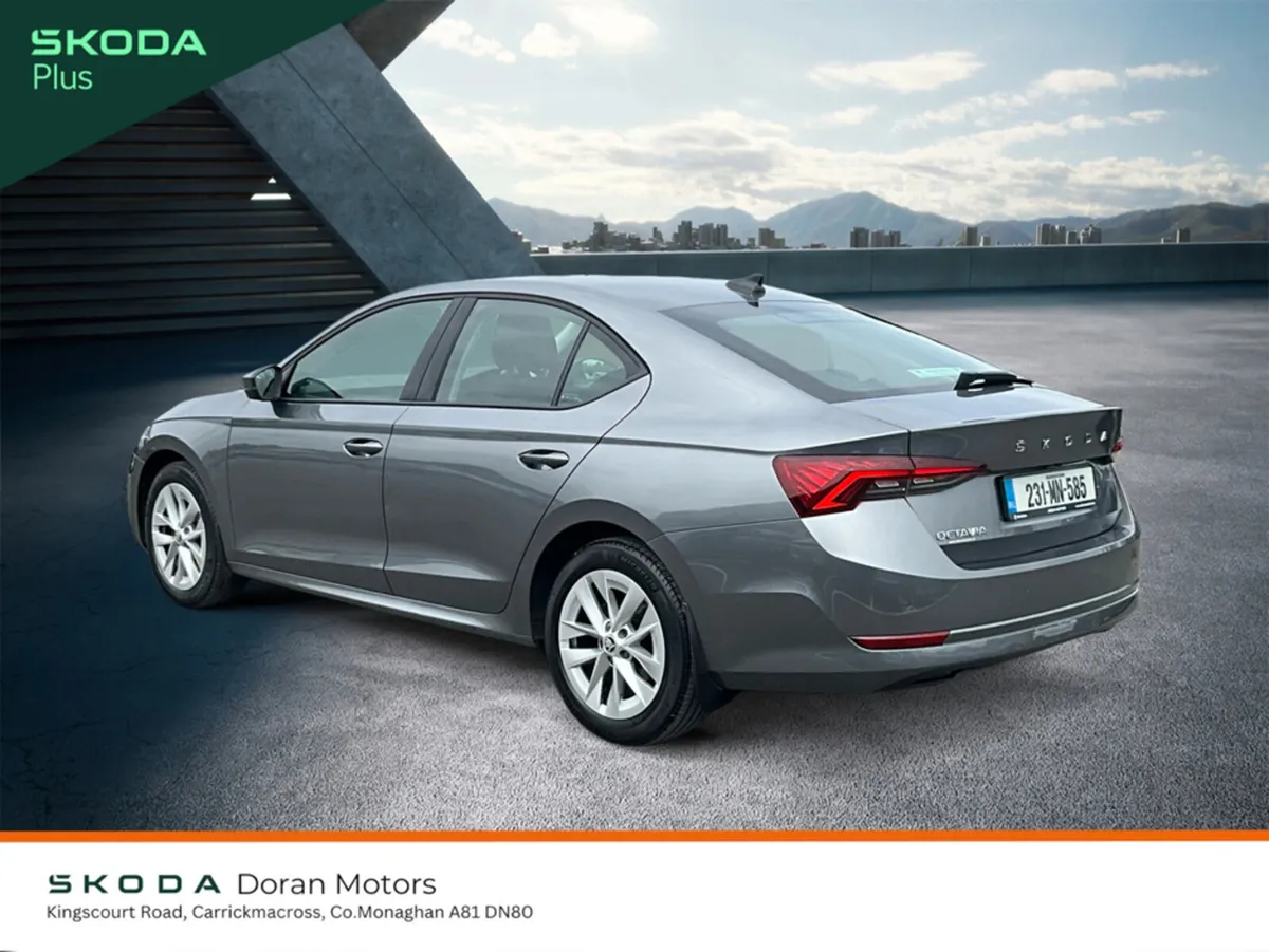 Skoda Octavia AMBITION 1.0 TSI 110HP 5DR - Image 4