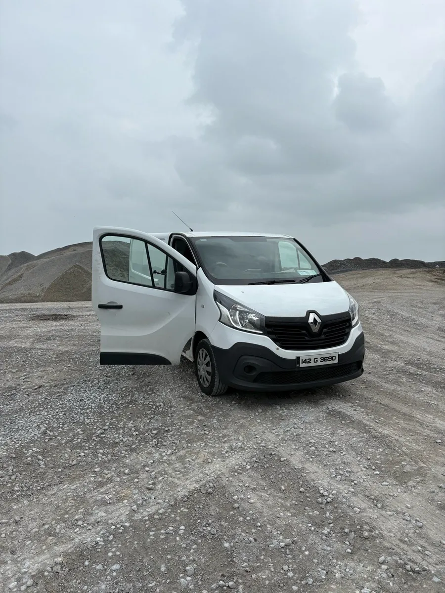 Renault traffic - Image 1