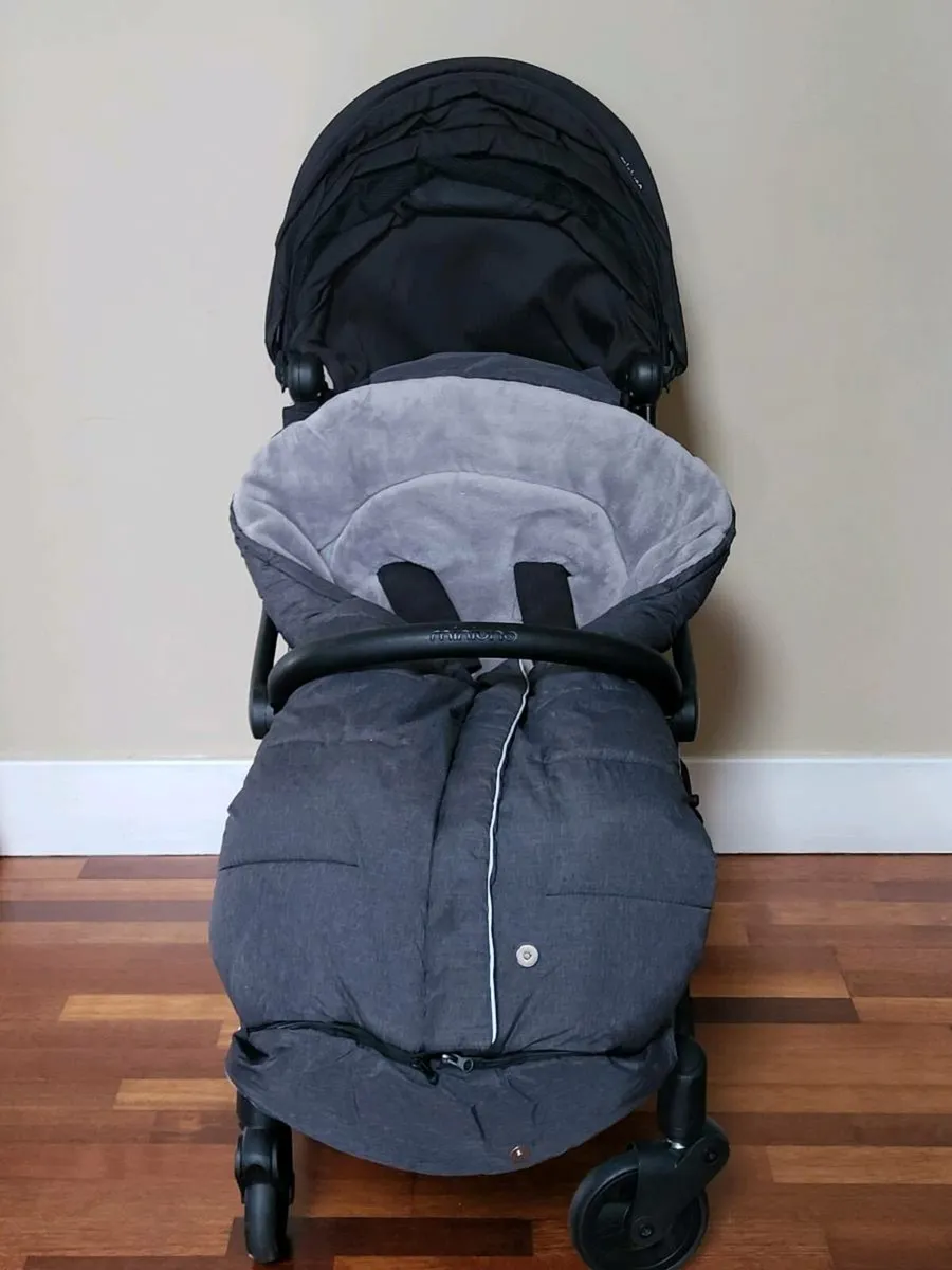 Compact stroller - Image 3