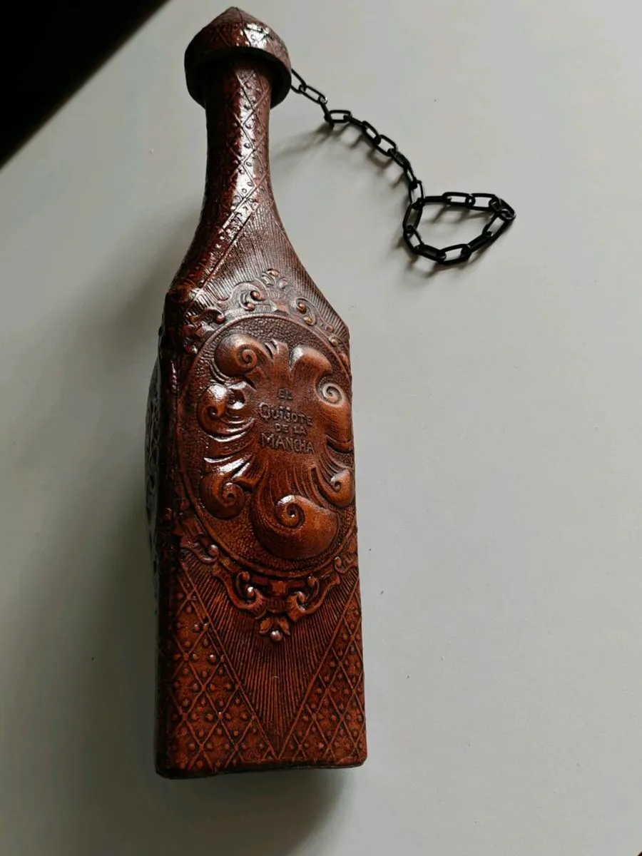 Vintage leather over bottle - Image 4