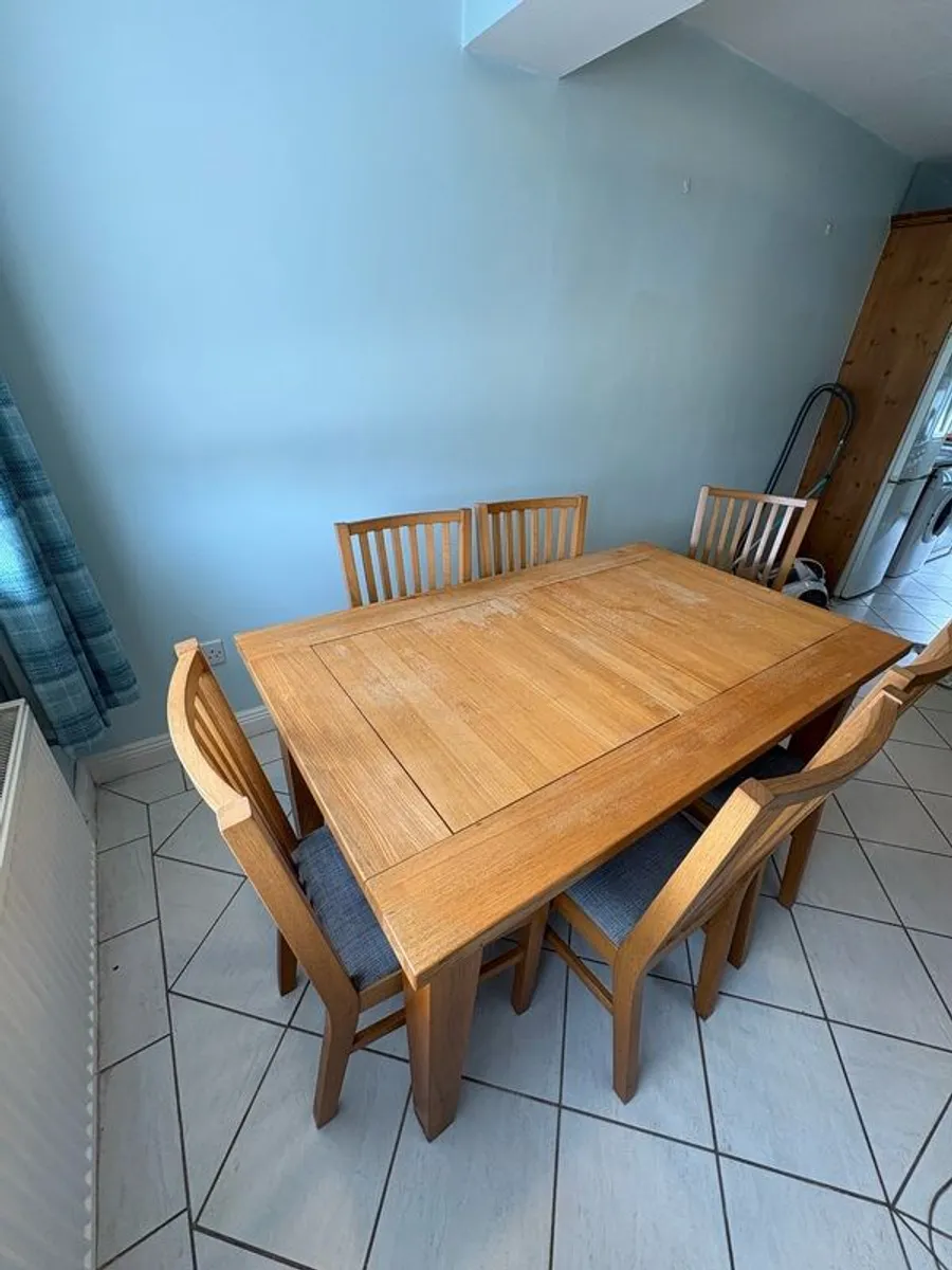 dining - Image 1