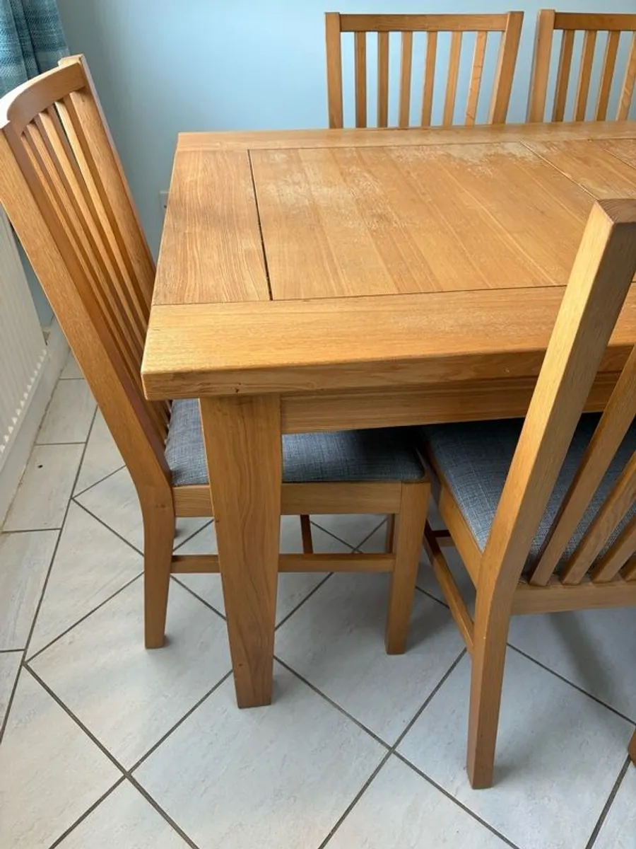 dining - Image 2