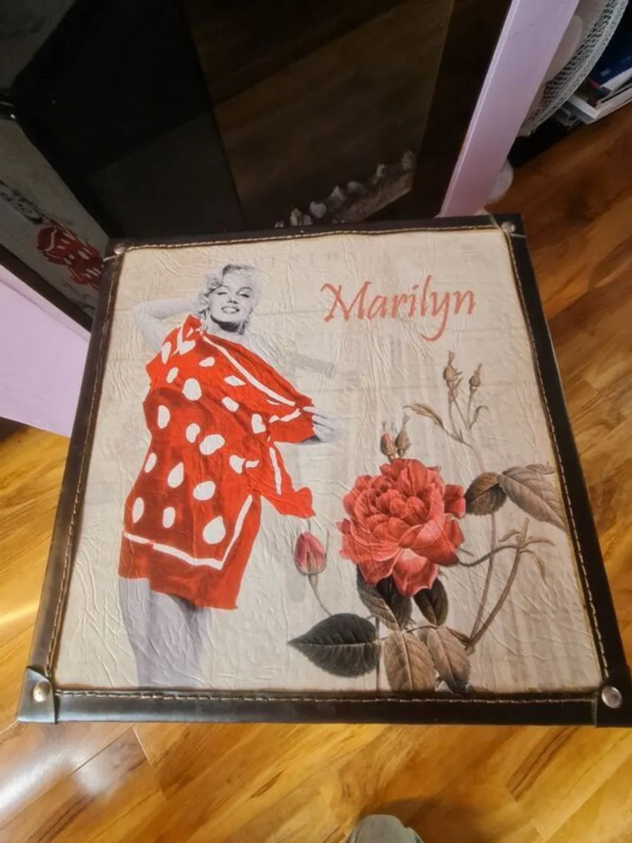 Marilyn Monroe locker - Image 3