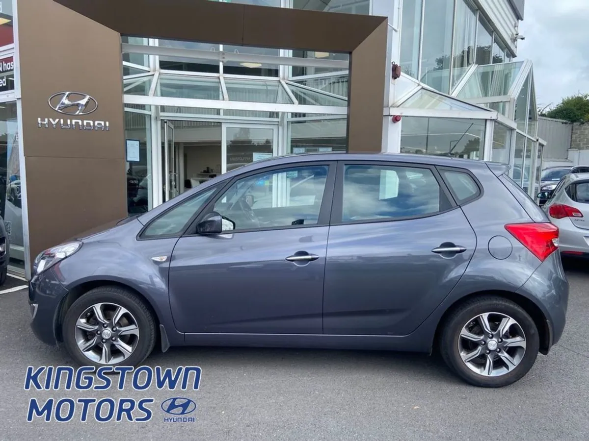 Hyundai ix20 Deluxe - Image 4