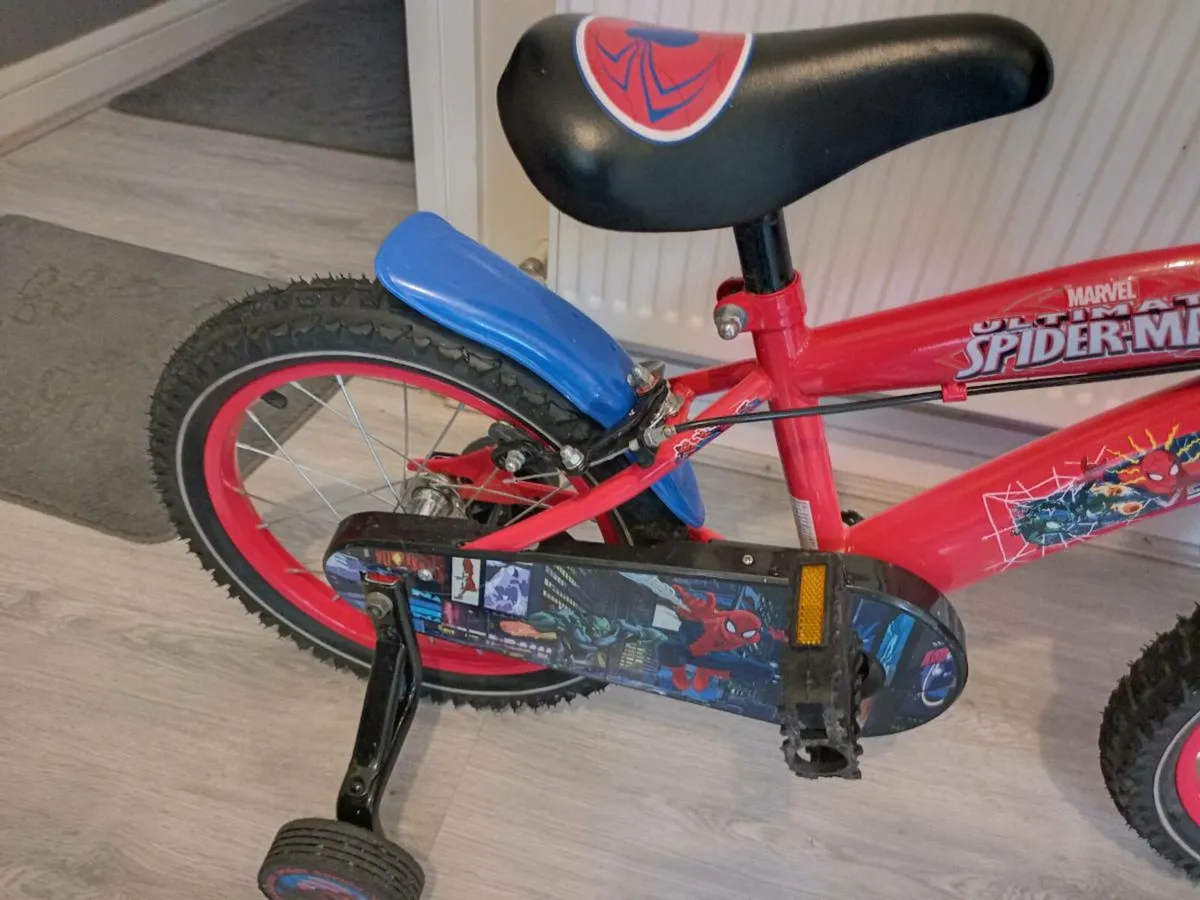 Kids spider man bike size 16 inch wheels. - Image 3