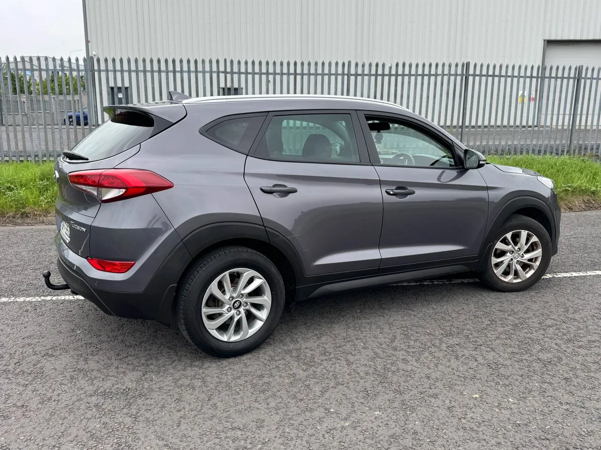 Hyundai Tucson 1.7diesel - Image 3