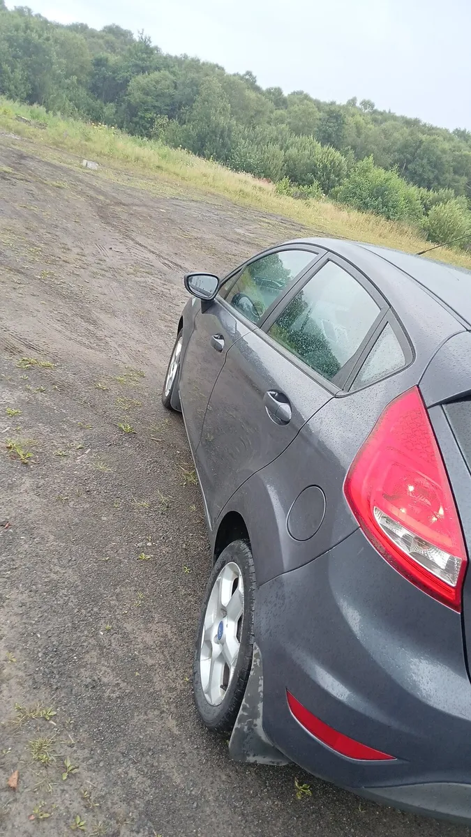 2011 ford fiesta 1.4 diesel manual nct until Oct - Image 2