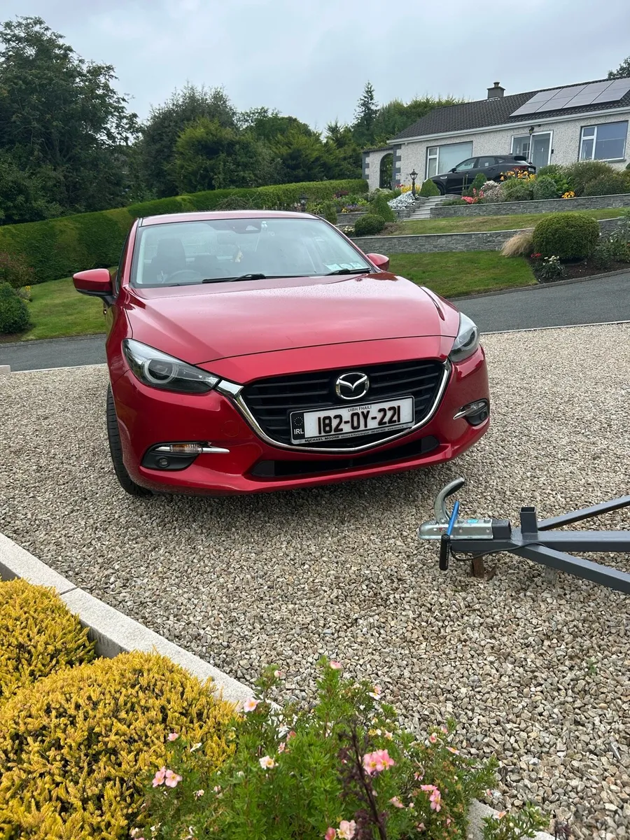 Mazda 3 1.5D 4DR (105ps) EXECUTIVE SE - Image 1