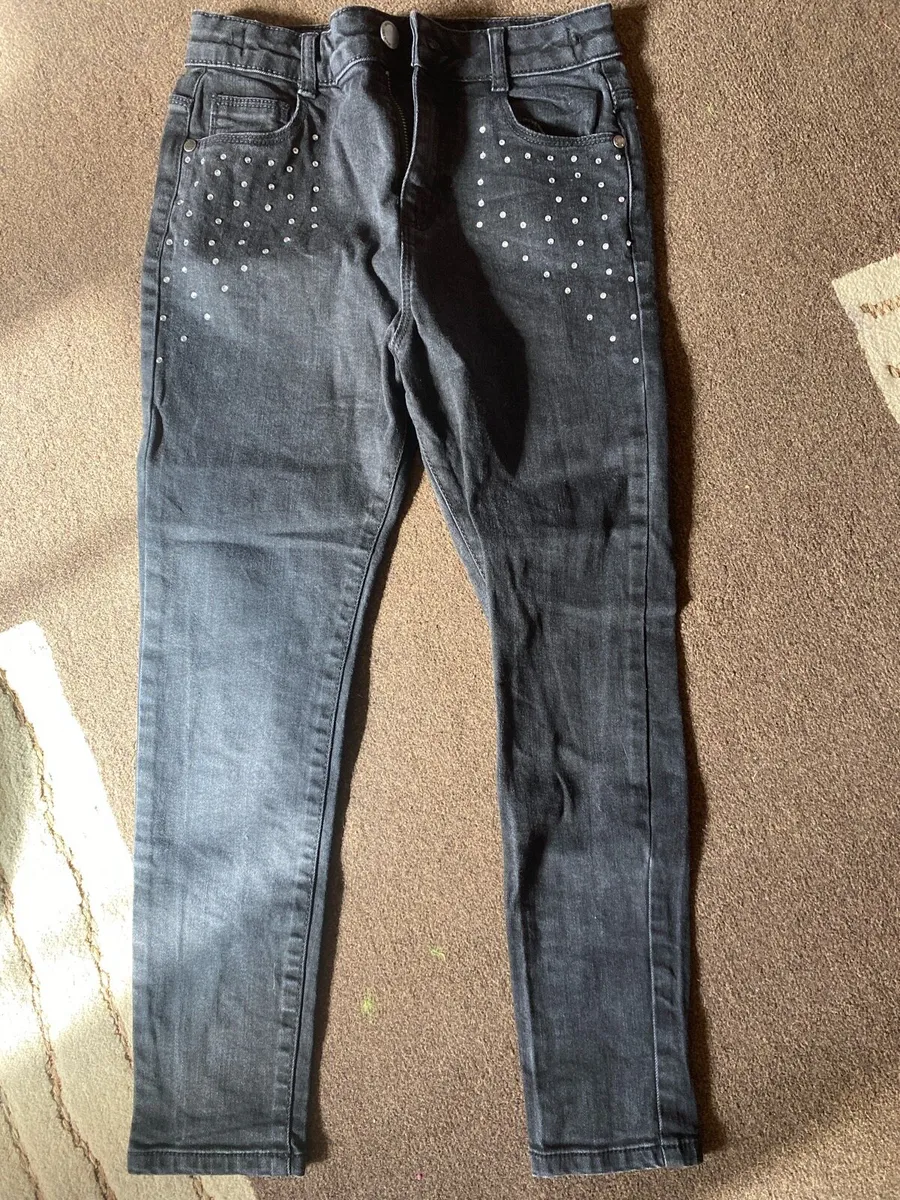 Girls jeans age 8-9