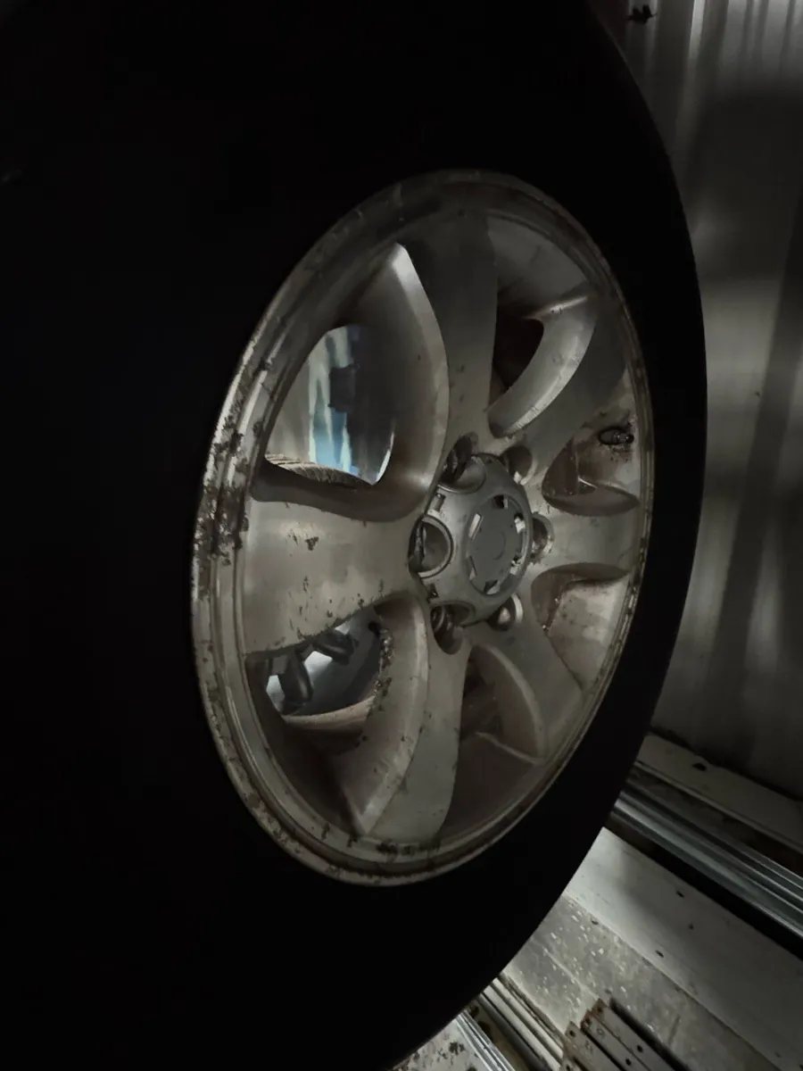 Landcruiser Alloy Wheels and Tyres - Image 2