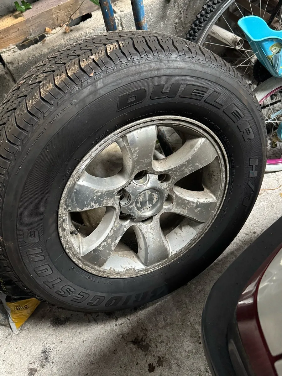 Landcruiser Alloy Wheels and Tyres - Image 4