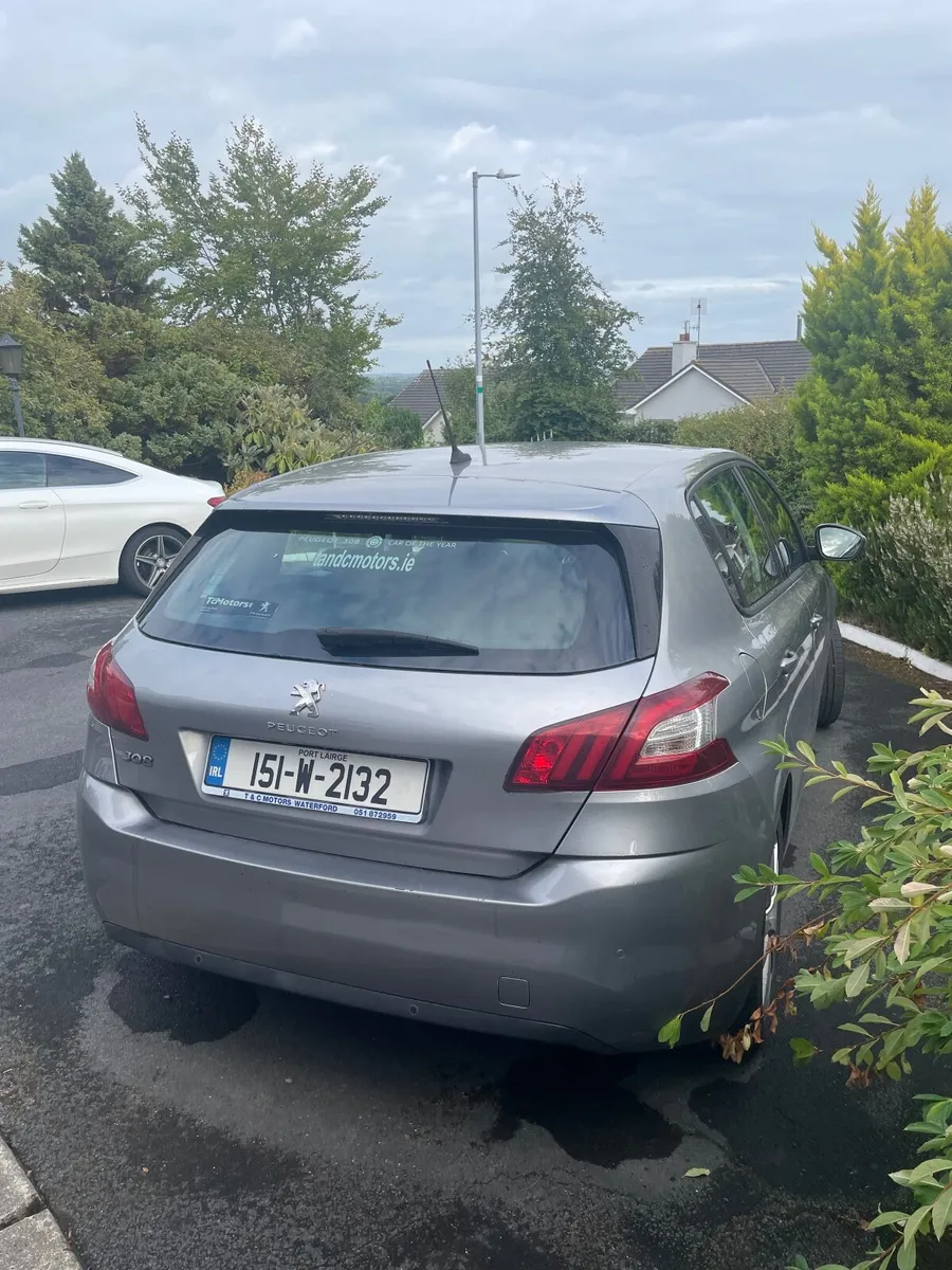 Peugeot 308 2015 - Image 2