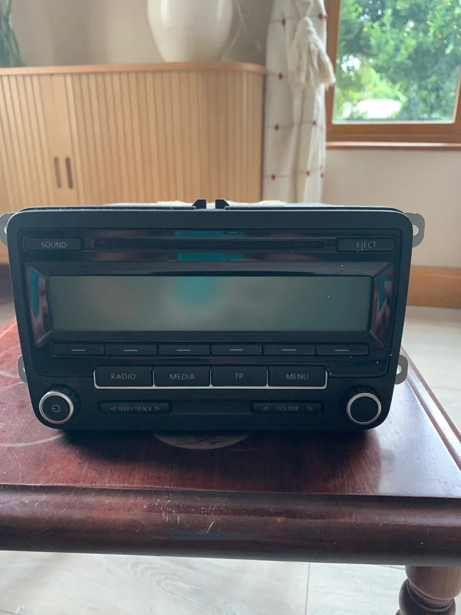 Car radio