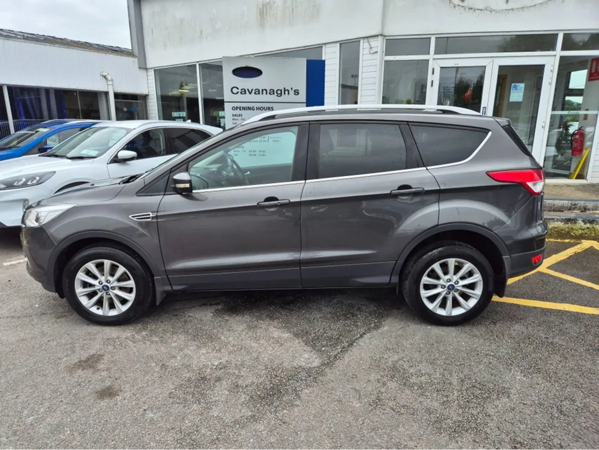 Ford Kuga C520 Titanium 2.0 TD 120 S6 M6 F 5DR FWD - Image 3