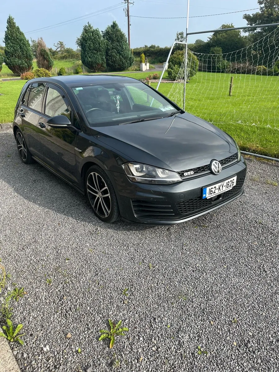 162 Volkswagen Golf GTD 2.0 - Image 1